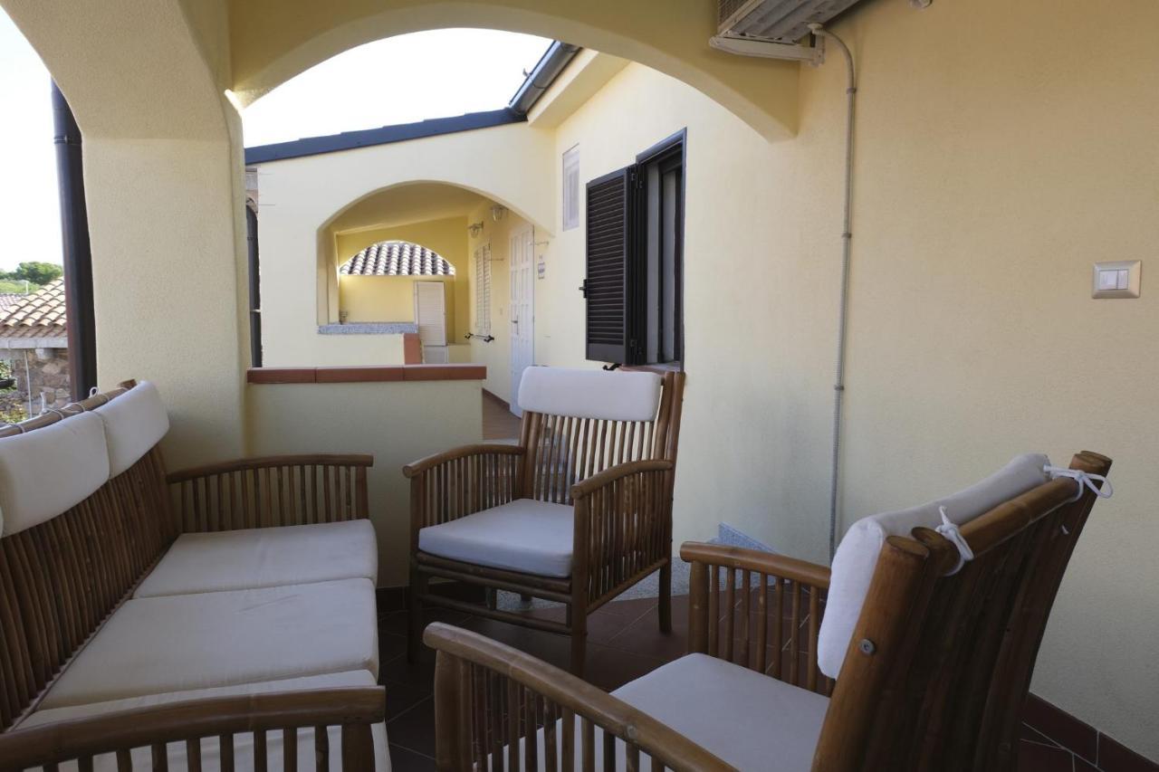 Aria Di Vacanza - Gelsi Olbia Exterior photo